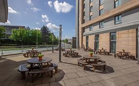 Clayton Hotel, Leeds